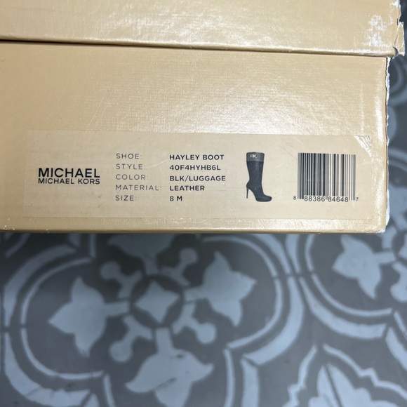 Michael Kors | Haley Boot With Box! - Picture 13 of 15